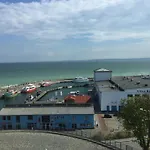 Seelotsenstation Turmwohnung Adler 사스니츠